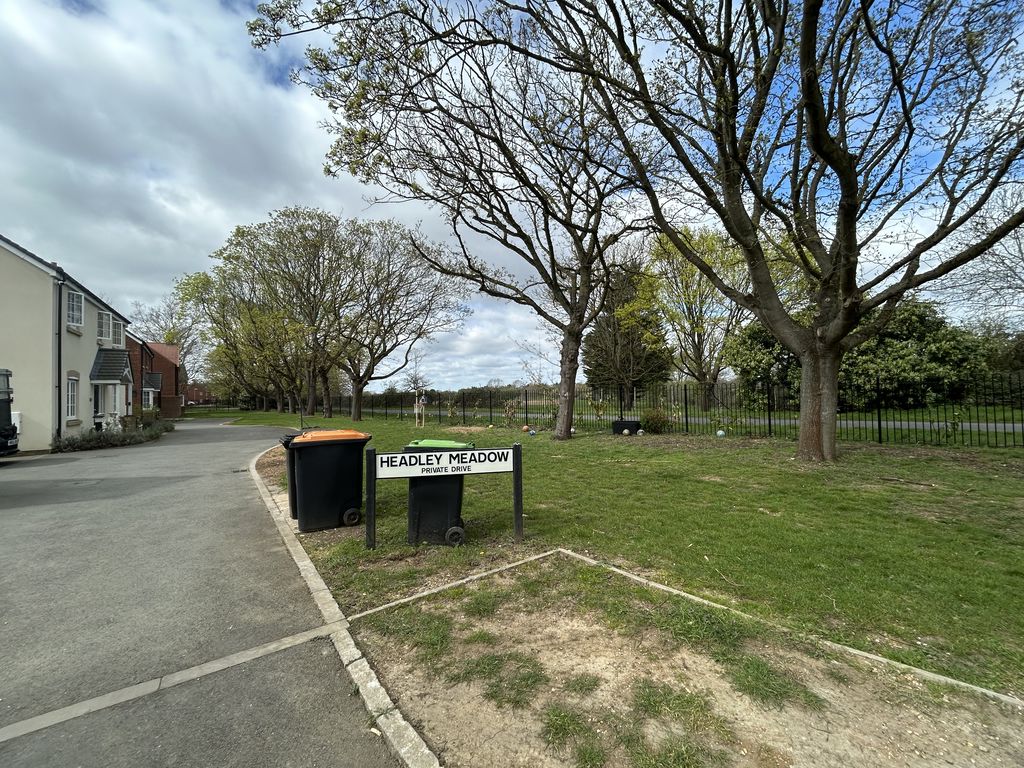 Headley Meadow Shortstown